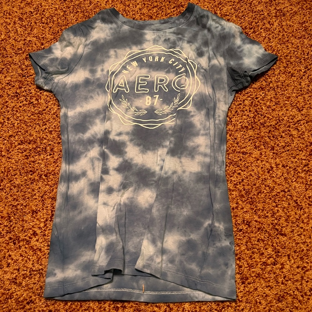 Aero t-shirt size youth XL